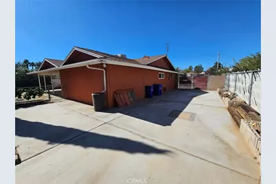 14185 Burning Tree, Victorville, CA 92395 - Photo 2