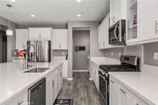 6916 Baroque Ct, San Bernardino, CA 92407 - Photo 10