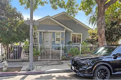224 W 14th Street, Long Beach, CA 90813 - Photo 2