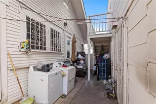 224 W 14th St, Long Beach, CA 90813 - Photo 24