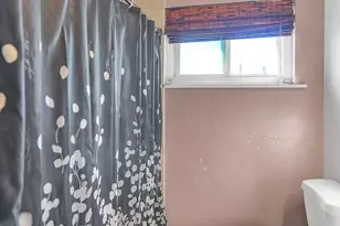 909 W Flora St, Ontario, CA 91762 - Photo 34