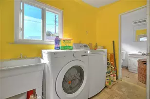 909 W Flora St, Ontario, CA 91762 - Photo 38