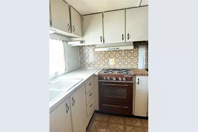 185 N Eucalyptus #53, Rialto, CA 92376 - Photo 10