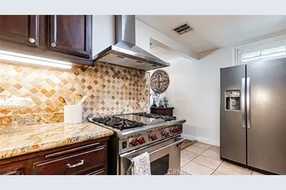 7503 Aqueduct Ave, Van Nuys, CA 91406 - Photo 14