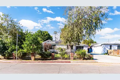 7503 Aqueduct Ave, Van Nuys, CA 91406 - Photo 2