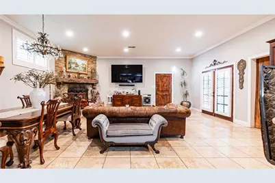 7503 Aqueduct Ave, Van Nuys, CA 91406 - Photo 20