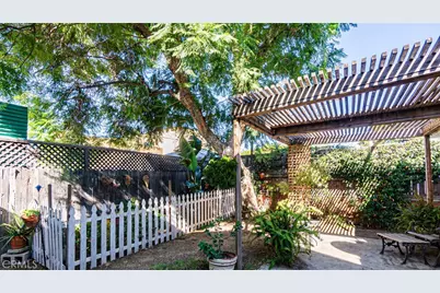 7503 Aqueduct Ave, Van Nuys, CA 91406 - Photo 24