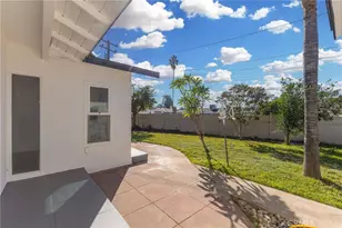 325 Echo Ct, San Bernardino, CA 92404 - Photo 44