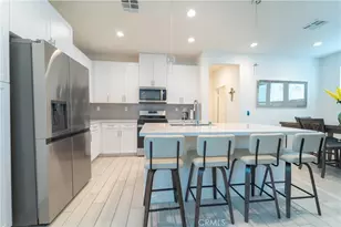 16040 Parkhouse Dr, Fontana, CA 92336 - Photo 4