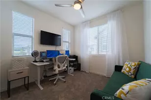 16040 Parkhouse Dr, Fontana, CA 92336 - Photo 8