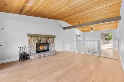 323 Canyon Crest, Lake Arrowhead, CA 92352 - Photo 6