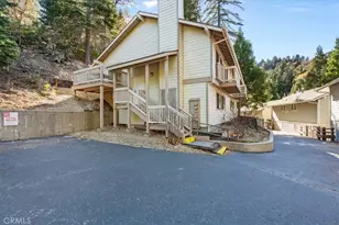 323 Canyon Crest, Lake Arrowhead, CA 92352 - Photo 2