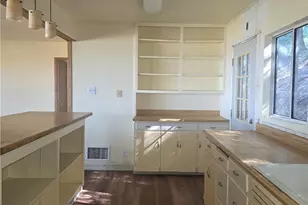 629 Chateau, Crestline, CA 92325 - Photo 14