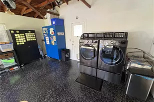 536 S College, Claremont, CA 91711 - Photo 38