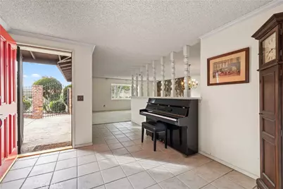 384 Andover, Claremont, CA 91711 - Photo 22