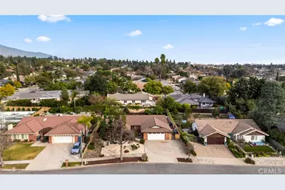 384 Andover, Claremont, CA 91711 - Photo 26