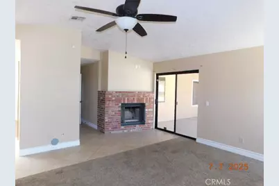 10883 Milpas, Apple Valley, CA 92308 - Photo 6