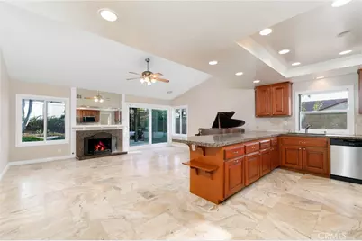 2 McCormick, Irvine, CA 92620 - Photo 18