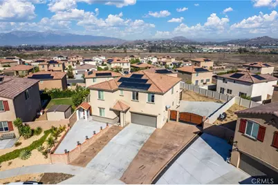 9623 Lasorda Court, Riverside, CA 92503 - Photo 4