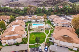 49 Town and Country Rd, Pomona, CA 91766 - Photo 34