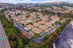 49 Town and Country Rd, Pomona, CA 91766 - Photo 36