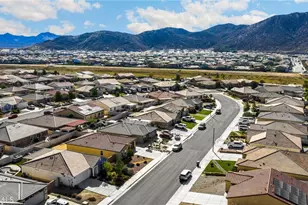 29046 Delores Ln, Winchester, CA 92596 - Photo 28