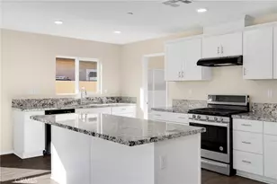 29046 Delores Ln, Winchester, CA 92596 - Photo 16