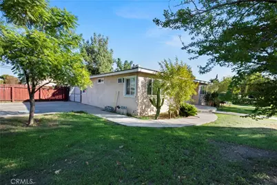 308 S Campus Avenue, Upland, CA 91786 - Photo 16