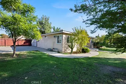 308 S Campus Avenue, Upland, CA 91786 - Photo 16