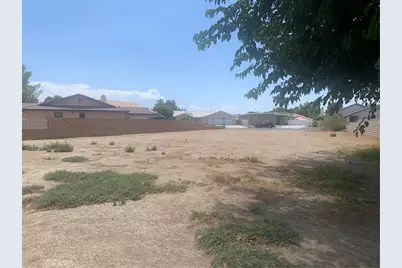 15224 Little Bow, Helendale, CA 92342 - Photo 4