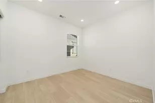 429 Willow Run Ln, Carson, CA 90745 - Photo 22