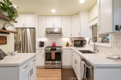 263 S Grand Avenue, Glendora, CA 91741 - Photo 20