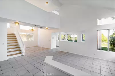 19727 Scarlet Meadow Drive, Newhall, CA 91321 - Photo 10