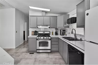 1444 Michigan Avenue #1, Beaumont, CA 92223 - Photo 10