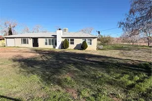 9047 10th Ave, Hesperia, CA 92345 - Photo 1