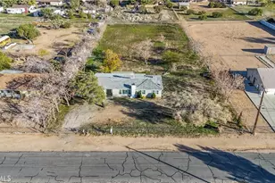 9047 10th Ave, Hesperia, CA 92345 - Photo 4