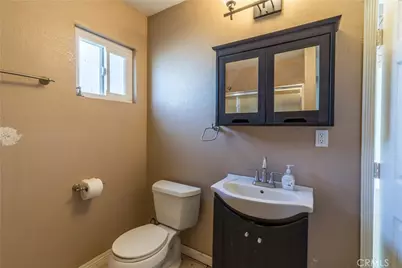 9047 10th Ave, Hesperia, CA 92345 - Photo 10