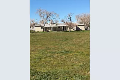 9047 10th Ave, Hesperia, CA 92345 - Photo 14