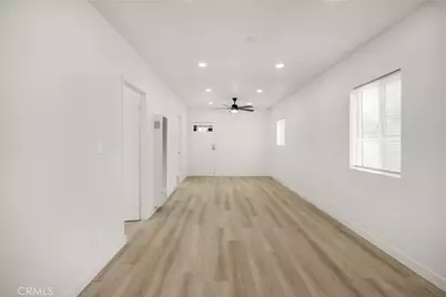 1257 E 51st, Los Angeles, CA 90011 - Photo 10