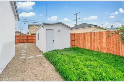 2560 Las Flores, Alhambra, CA 91803 - Photo 12