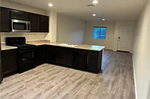 7013 Bella Strada, Fontana, CA 92336 - Photo 4