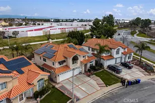 14282 Rideout Ct, Fontana, CA 92336 - Photo 40