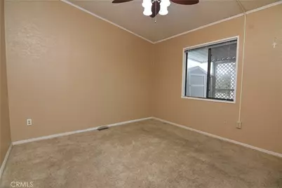 9161 Santa Fe Ave E #27, Hesperia, CA 92345 - Photo 16