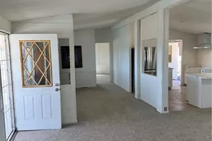 69538 Jim Pine, 29 Palms MCB, CA 92277 - Photo 4