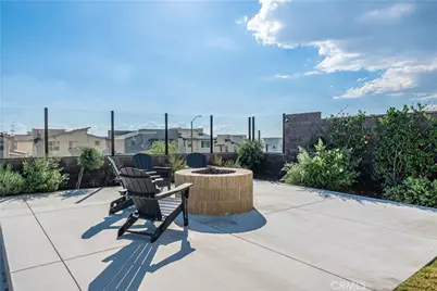 15957 Butterfly Drive, Fontana, CA 92336 - Photo 38