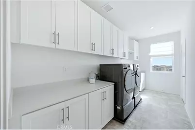 15957 Butterfly Drive, Fontana, CA 92336 - Photo 34