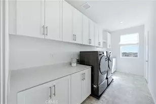 15957 Butterfly Dr, Fontana, CA 92336 - Photo 34