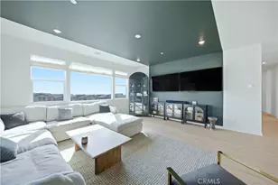 15957 Butterfly Dr, Fontana, CA 92336 - Photo 18