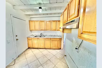 3303 Otono Court, San Bernardino, CA 92407 - Photo 10