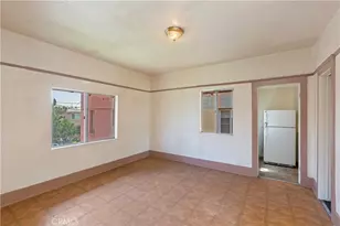 1437 Bonnie Brae St, Los Angeles, CA 90006 - Photo 12
